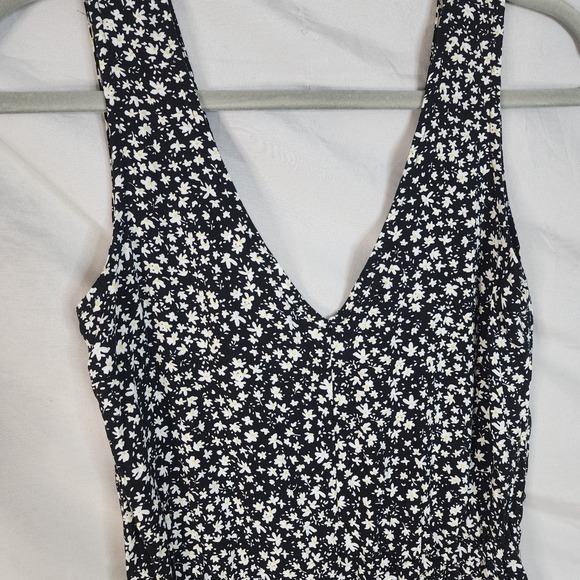Vtg Y2K MADDEN GIRL Size Small Black Ditsy Floral‎ Deep V-neck Drawstring Romper - Picture 4 of 8